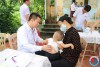 Khám sàng lọc, tư vấn, cấp phát thuốc cho trẻ em tại xã Đông Trà