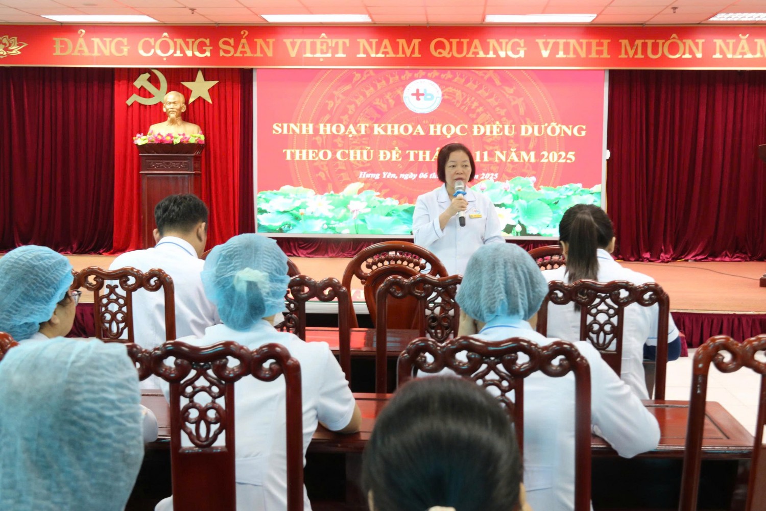 Sinh hoạt khoa học điều dưỡng tháng 11 về quản lý sử dụng bệnh án điện tử