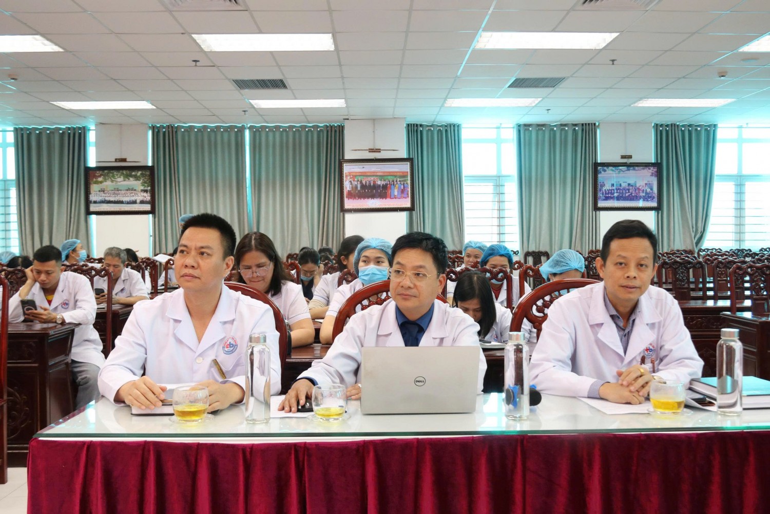Lấy người bệnh làm trung tâm: Điều dưỡng Bệnh viện Nhi Thái Bình tỉnh Hưng Yên hướng tới chăm sóc toàn diện