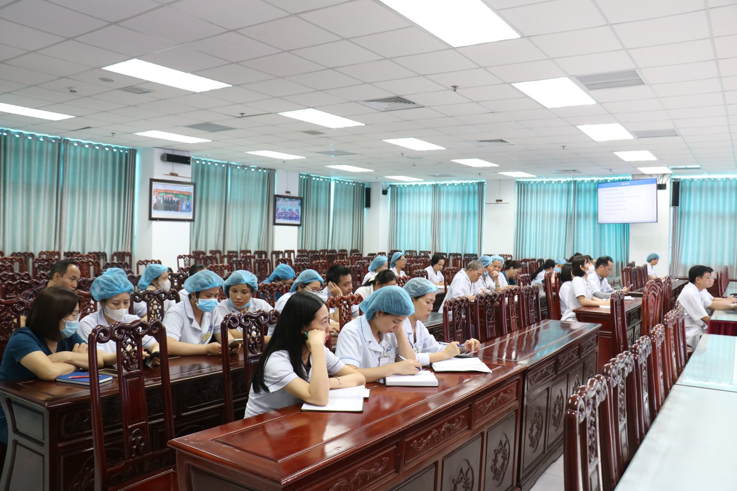 Quang cảnh buổi sinh hoạt