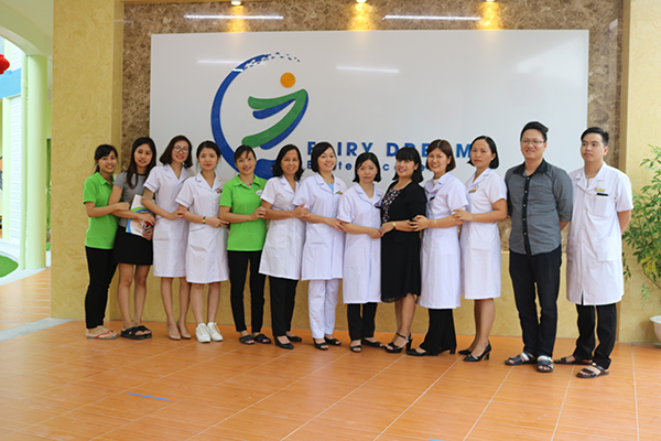 Bệnh viện Nhi Thái Bình tổ chức khám sức khỏe miễn phí cho các cháu Trường Mầm non quốc tế Fairy Dream